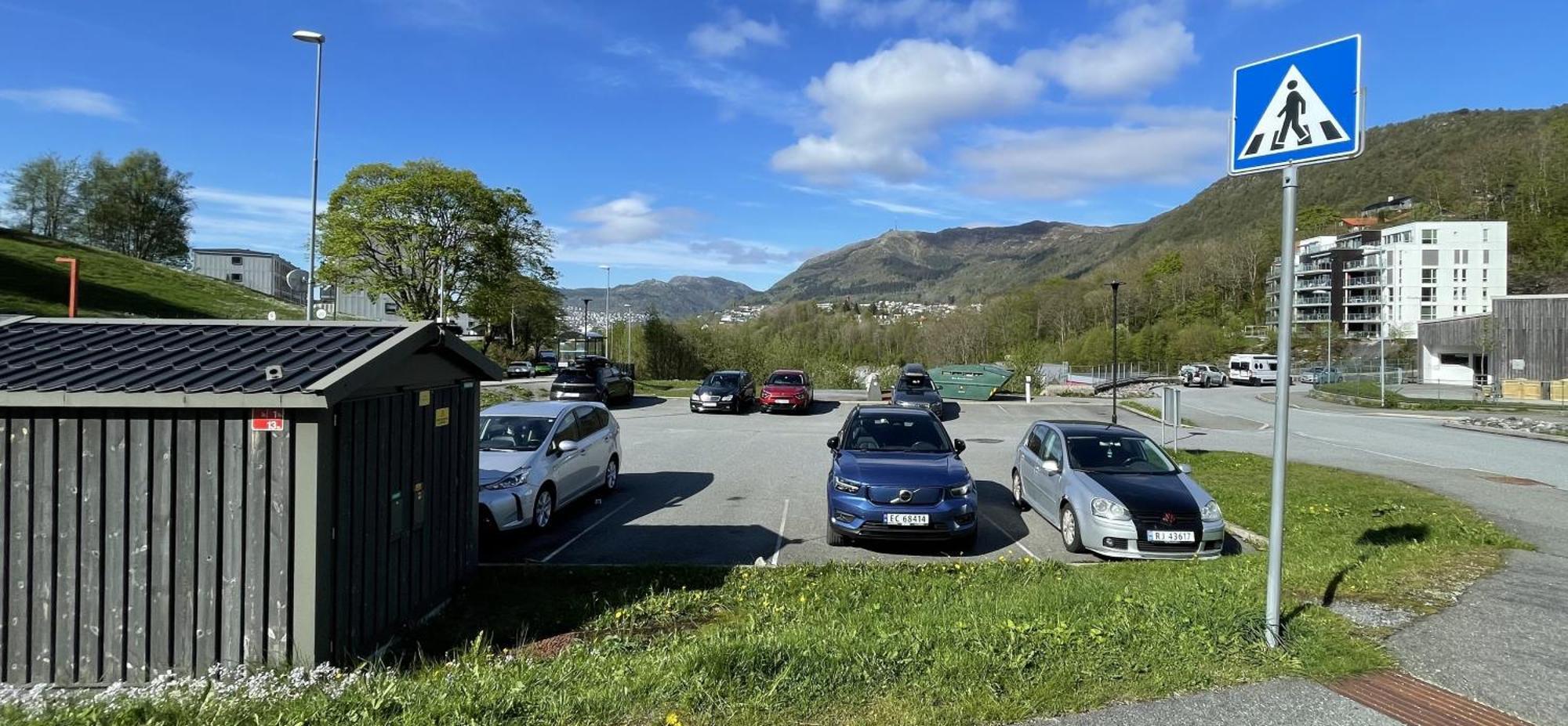 3 Sleeping Rooms For 82M2 Which Direct Traffic To Airport And City Center Bergen Exterior foto